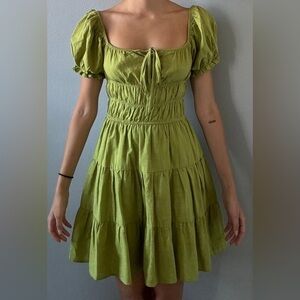Short green dress